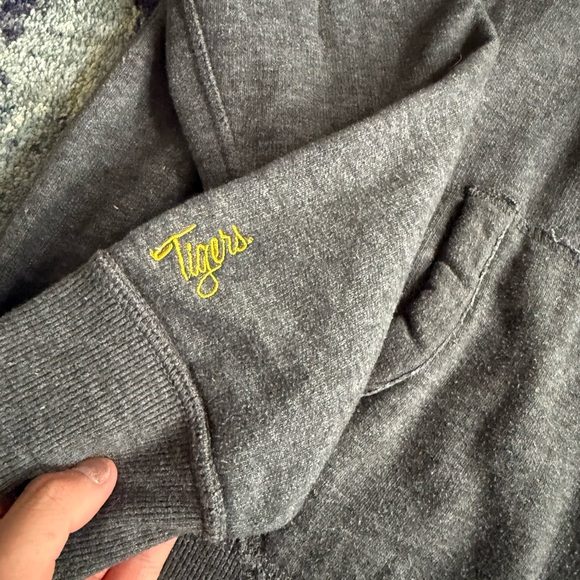 University of Missouri Tigers MIZZOU Women’s Sz Large Vintage Embroidered Hoodie - Picture 3 of 8